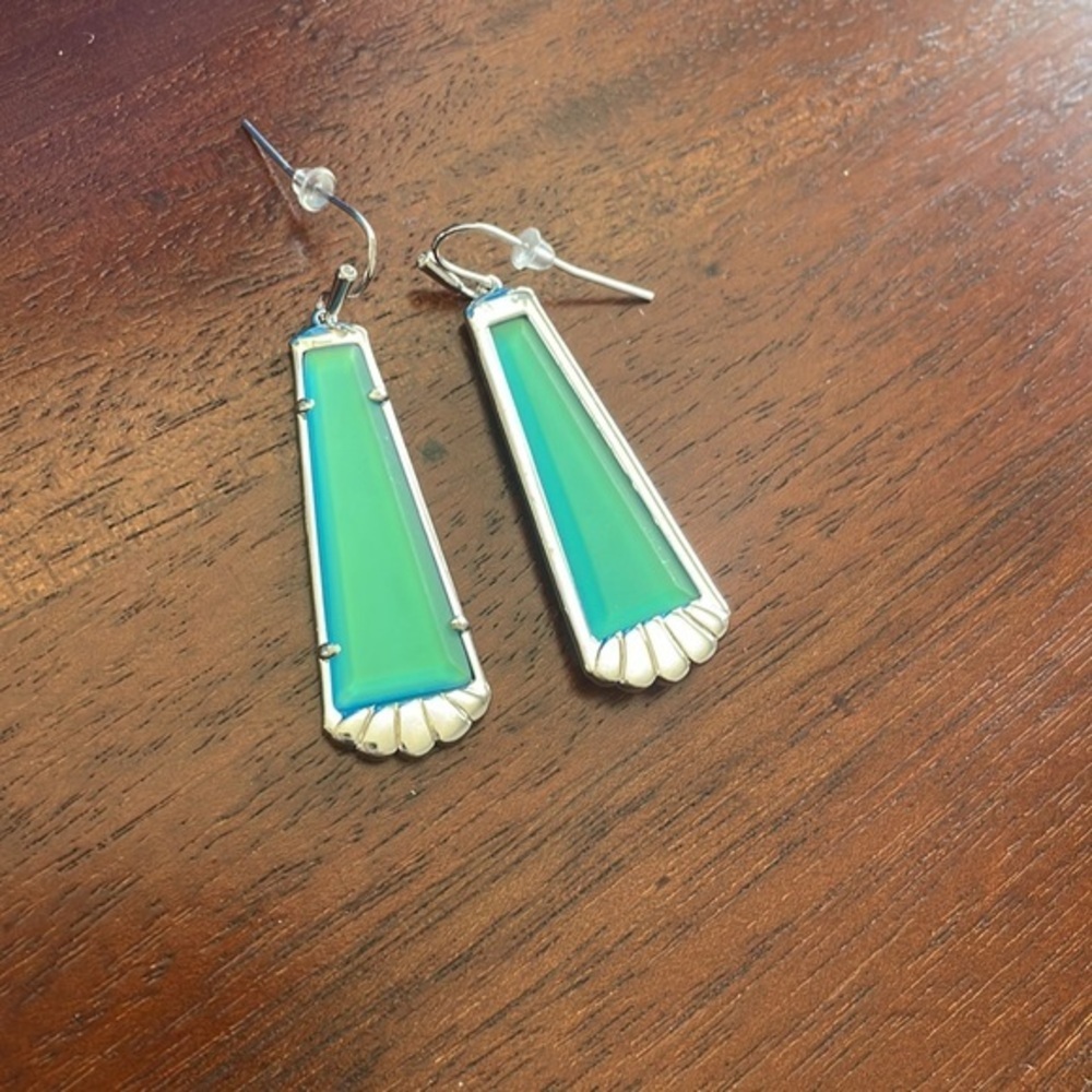 Kendra Scott's earrings Aqua Blue Geometric Drop Fashion Jewelry New size OS